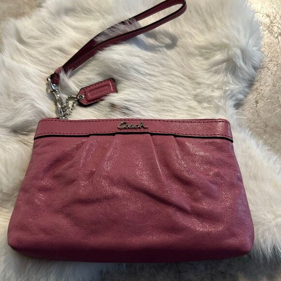 Coach Handbags - COACH Pink Wristlet w/ Keychain